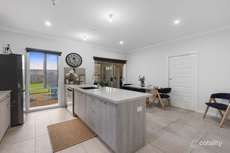 Property photo of 18 Kembla Road Cowes VIC 3922