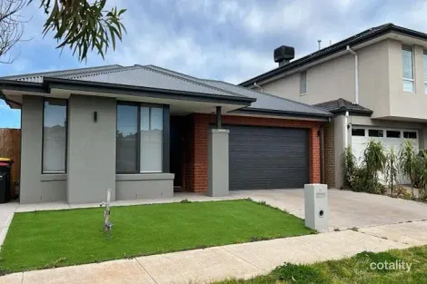 22 Leopold St, Strathtulloh, VIC 3338