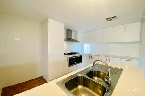 Property photo of 11B Wright Crescent Bayswater WA 6053