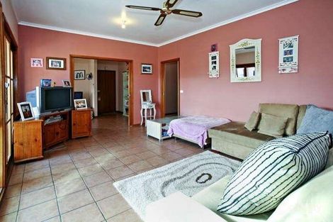 Property photo of 1 Carisbrook Court Corio VIC 3214