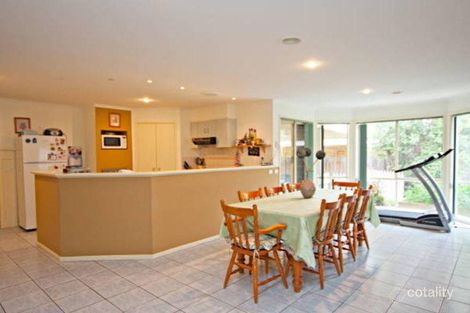 Property photo of 16 Orion Way Roxburgh Park VIC 3064