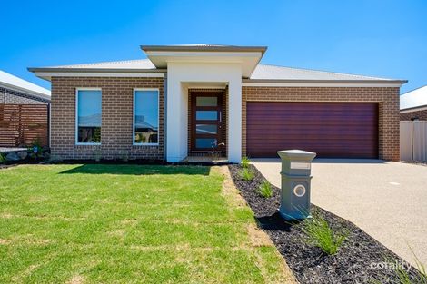 Property photo of 32 Ruthven Circuit Wodonga VIC 3690