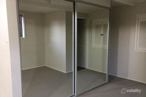 Property photo of 1 Swain Crescent Dapto NSW 2530