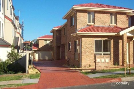 Property photo of 1/13 New Dapto Road Wollongong NSW 2500