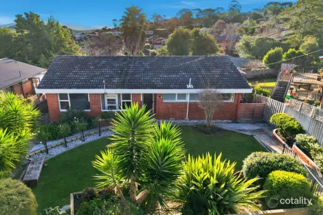 8 Avoca St, Lindisfarne, TAS 7015