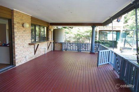 Property photo of 15 Omeo Grove Karana Downs QLD 4306