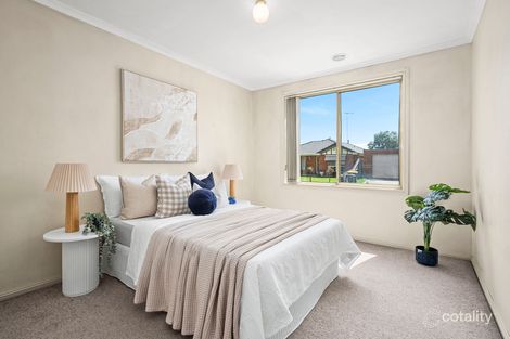 Property photo of 2 Redleaf Close Lara VIC 3212