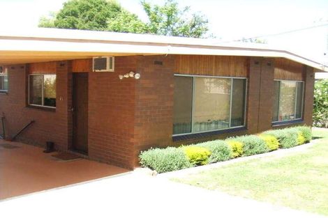 2/8 Bull St, Castlemaine, VIC 3450