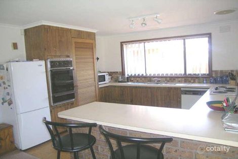 Property photo of 10 Cascade Court Noble Park North VIC 3174