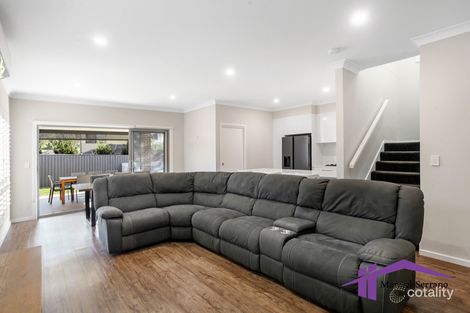 Property photo of 20A Holroyd Street Albion Park NSW 2527
