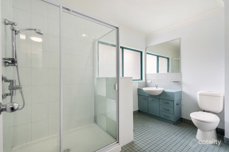 Property photo of 2/31 Bartley Street Spring Hill QLD 4000