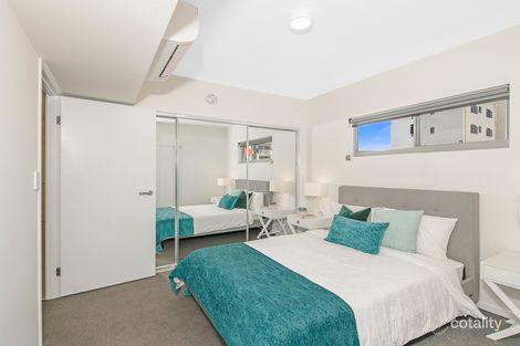 Property photo of 20 Dix Street Redcliffe QLD 4020