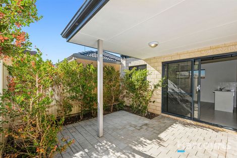 Property photo of 94A Greenfields Circle Hocking WA 6065