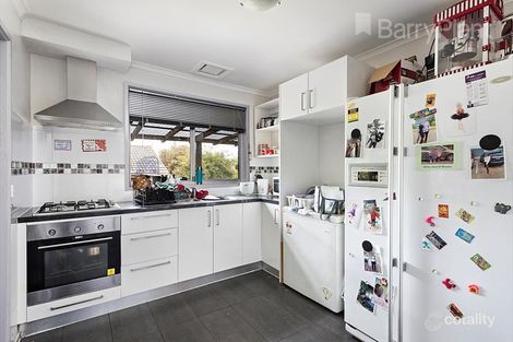 Property photo of 2/29 Hillside Avenue Dandenong North VIC 3175