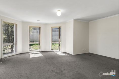 Property photo of 14 Eskdale Court Mornington VIC 3931