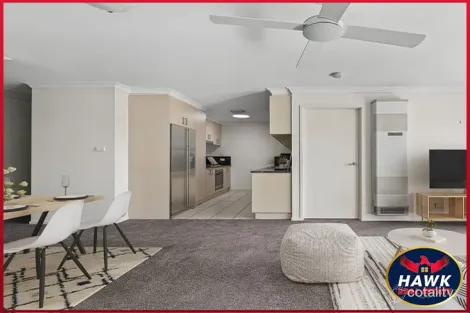 Property photo of 72 Jeff Snell Crescent Dunlop ACT 2615