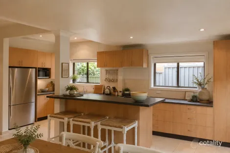 Property photo of 5 Iraga Avenue Peakhurst NSW 2210