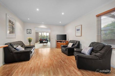 Property photo of 5 Cheryl Grove Viewbank VIC 3084