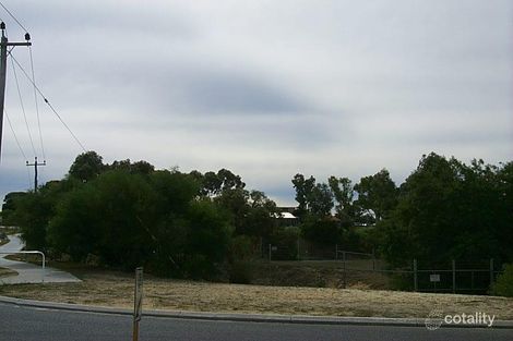 1 Albion St, Craigie, WA 6025