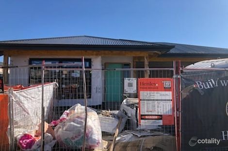 Property photo of 14 Camini Grove Truganina VIC 3029