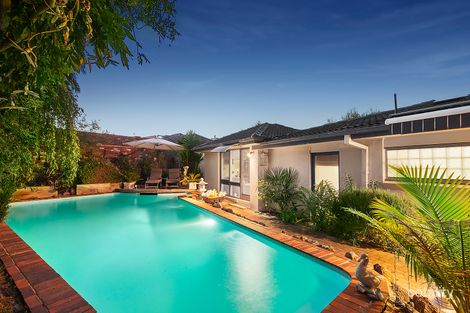 Property photo of 75 Rosemar Circuit Viewbank VIC 3084