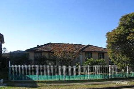 38 Gumdale Ave, St Johns Park, NSW 2176