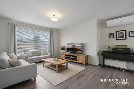 Property photo of 14 Guest Road Pakenham VIC 3810