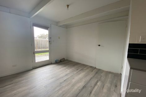 Property photo of 113 McKell Avenue Sunbury VIC 3429