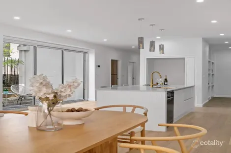 Property photo of 15A Seaview Parade Dromana VIC 3936