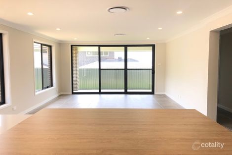 Property photo of 11 Tedbury Road Jordan Springs NSW 2747