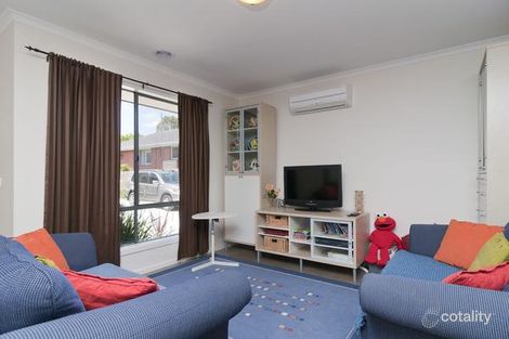 Property photo of 17A Lee-Ann Crescent Croydon VIC 3136