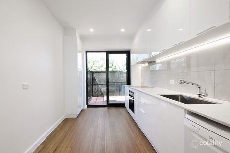 Property photo of 2/486B South Road Moorabbin VIC 3189