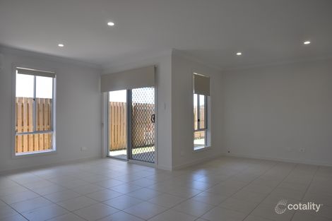 Property photo of 14 McInnes Crescent Glenvale QLD 4350