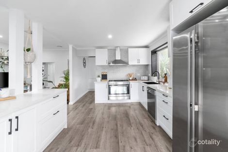 Property photo of 118 Reservoir Road Sunbury VIC 3429