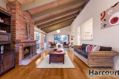 Property photo of 34 Tanderra Crescent Wantirna VIC 3152