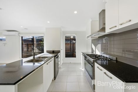 Property photo of 48 Attunga Grove Werribee VIC 3030