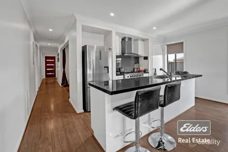 Property photo of 144 Hummingbird Boulevard Tarneit VIC 3029