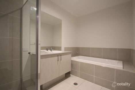 Property photo of 131 Spring Mountain Boulevard Spring Mountain QLD 4300