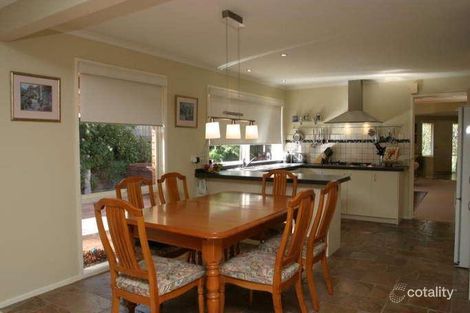 Property photo of 43 Lodge Crescent Berwick VIC 3806