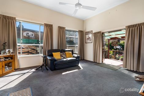Property photo of 2 Curran Street Orange NSW 2800