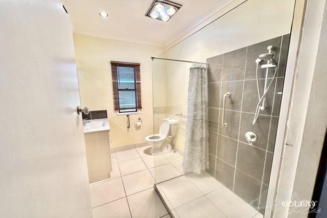 Property photo of 2 Wainwright Street Svensson Heights QLD 4670