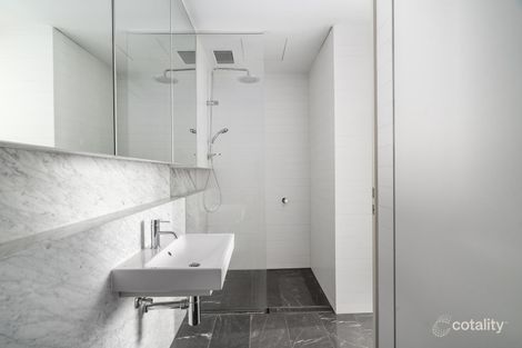 Property photo of 104/715 Malvern Road Toorak VIC 3142