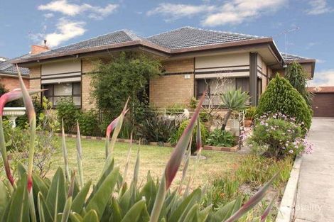 8 Hilton St, Hadfield, VIC 3046