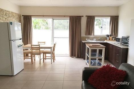 Property photo of 3A/3 Sunningdale Drive Redland Bay QLD 4165
