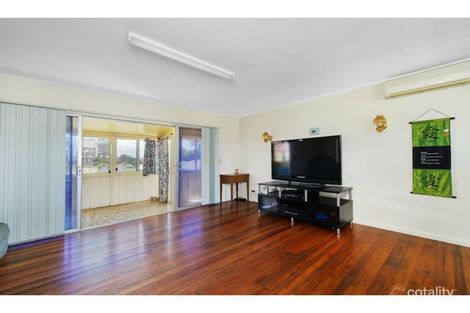 Property photo of 16 Clifton Drive Port Macquarie NSW 2444