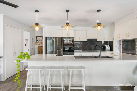 Property photo of 5 Allchin Court Currumbin Waters QLD 4223