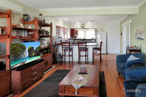 9 Milton Ave, Paynesville, VIC 3880