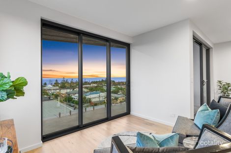 Property photo of 402/44 Bay Terrace Wynnum QLD 4178