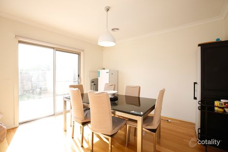 Property photo of 10 Blacksmith Way Clyde North VIC 3978