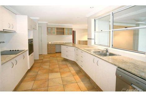 Property photo of 145 Hooker Boulevard Broadbeach Waters QLD 4218